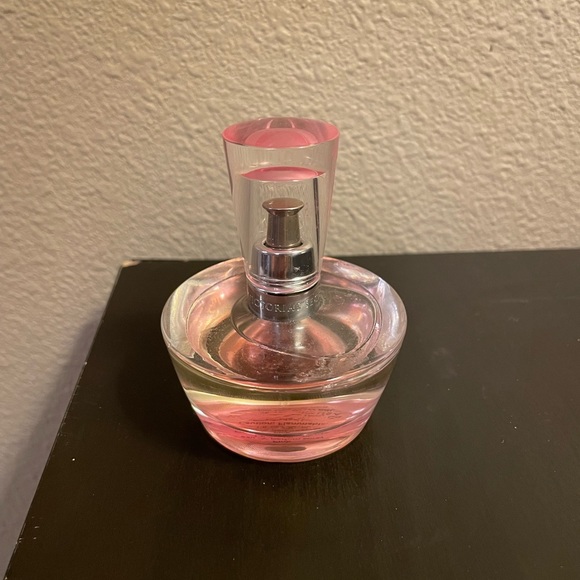 Victoria’s Secret PINK Eau de Perfume rare and discontinued - Picture 1 of 3